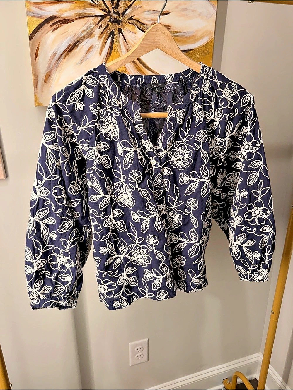 Ann Taylor Factory Floral Cotton Blouse in Blue & White Size Small